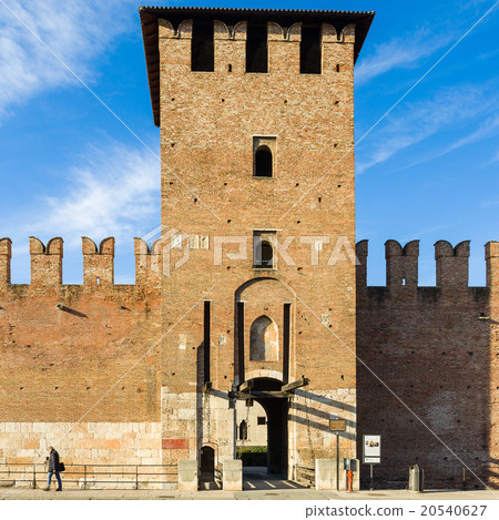 Facade of Castelvecchio in Verona 20540627