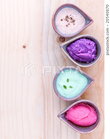 Alternative skin care and homemade scrubs  l. 20540870