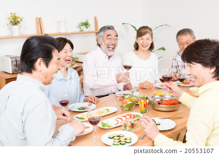 Active Senior Active Senior 20553107