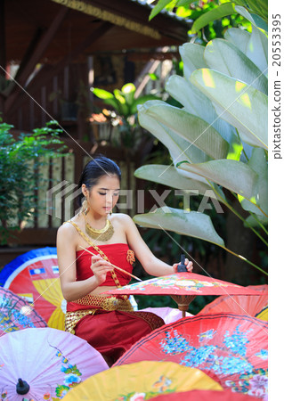 Thai Woman In Traditional Costume 20553395