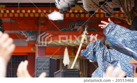 Scene of bean maki setsubun 20553468