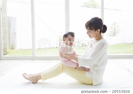 誰是嬰兒的母親 20553920