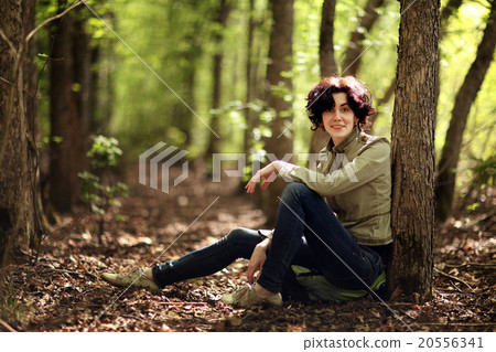 Girl tourist forest Girl tourist forest 20556341