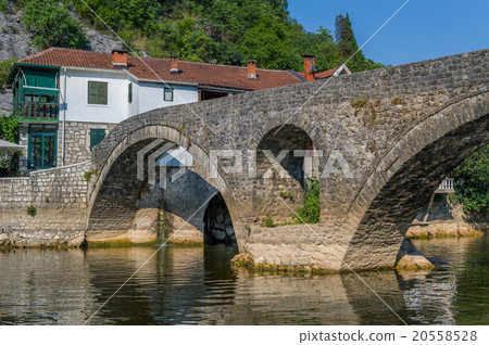 Old bridge of the Cernojevica river 20558528