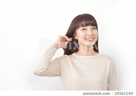 Women in casual wear Women in casual wear 20561149