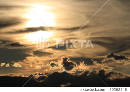 Cloud color Cloud color 20562348