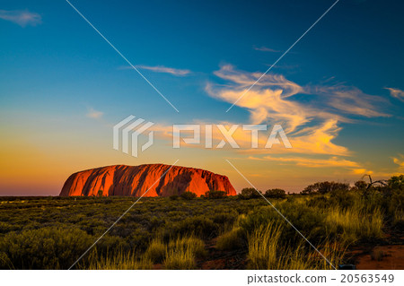 艾爾斯岩(烏魯魯)的晚霞 艾爾斯岩(烏魯魯)的晚霞 20563549
