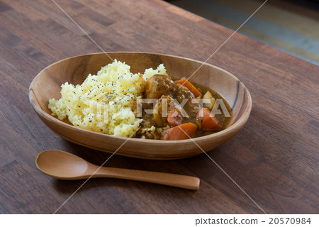 Fashionable curry rice 20570984