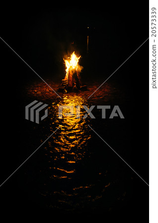 magic Bonfire magic Bonfire 20573339