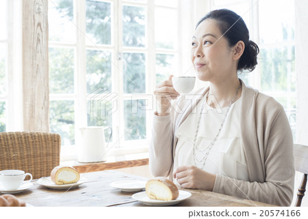 person, female, lady 20574166