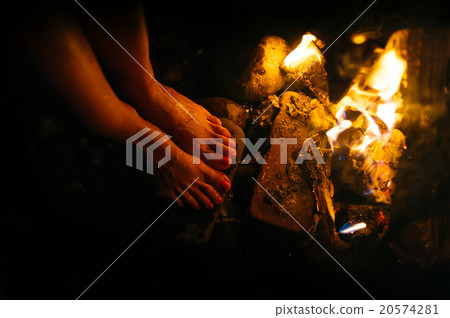 woman fire woman fire 20574281