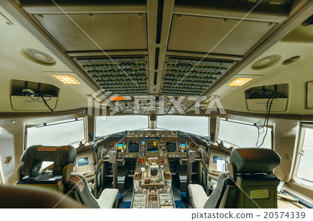 Airplane on the airfield. 20574339