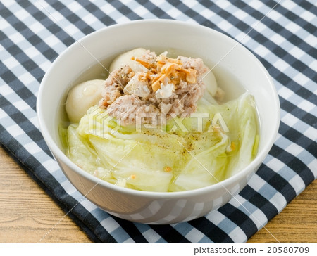 Lettuce Soup with Minced Pork and Meat Ball Lettuce Soup with Minced Pork and Meat Ball 20580709