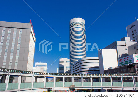 新橫濱王子大飯店和新橫濱的街道 20584404