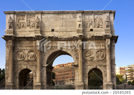 Triumphal arch. Rome. Italy 20585265