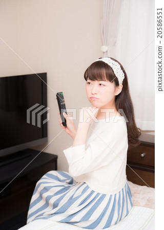 TV woman 20586551