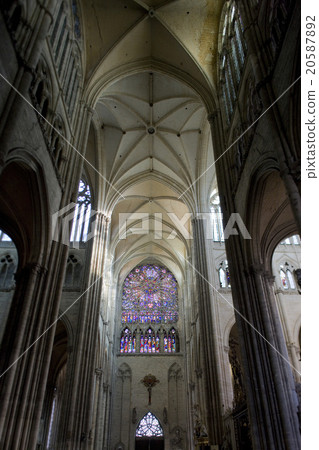 interior of Cathedral Notre Dame, Amiens, France interior of Cathedral Notre Dame, Amiens, France 20587892