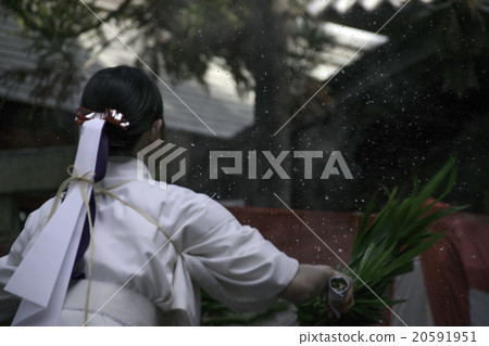 "Yubate Shinto shrine" wishing for fertility for one year 20591951