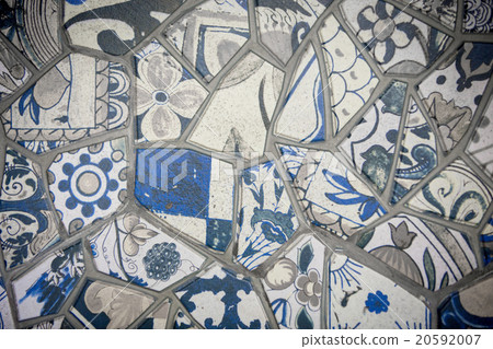 Mosaic of broken tiles wall in Istanbul 20592007