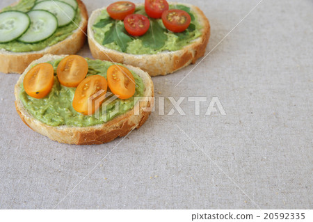 Green sourdough open faced sandwiches toast 20592335