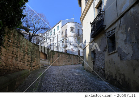 Ronda 20597111