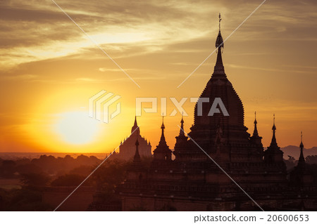 Buddhist Temples at Bagan Kingdom, Myanmar Buddhist Temples at Bagan Kingdom, Myanmar 20600653