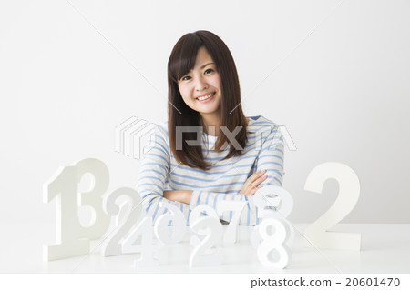 選擇數字的一位小姐 選擇數字的一位小姐 20601470