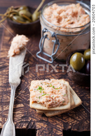 Smoked salmon and cheese spread, pate, crackers Smoked salmon and cheese spread, pate, crackers 20604703