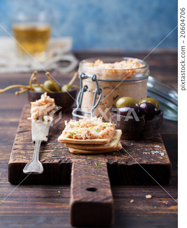 Smoked salmon and cheese spread, pate, crackers Smoked salmon and cheese spread, pate, crackers 20604706