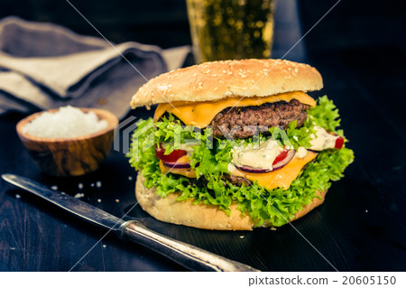 delicate Burger 20605150
