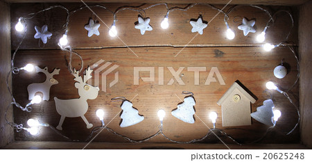 Christmas ornaments, garland, design, background, wooden, vintage Christmas ornaments, garland, design, background, wooden, vintage 20625248