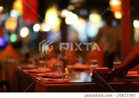 glass of wine in a restaurant 20627365