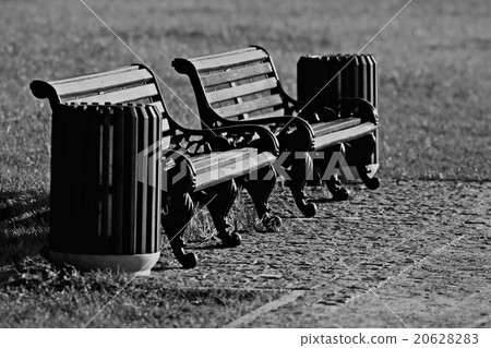 Park bench autumn urban landscape recreation Park bench autumn urban landscape recreation 20628283