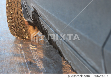 studded tire wheel winter ice slippery 20629093