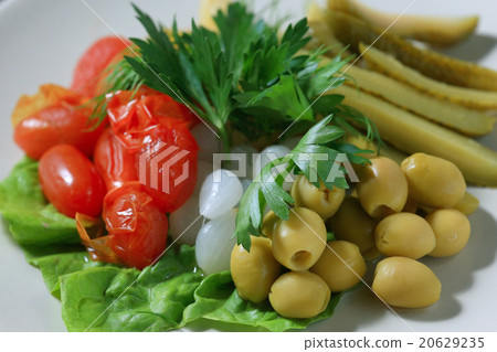 pickles serving pickles serving 20629235