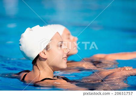 Synchronized swimmers 20631757