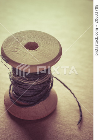 Vintage wooden spool Vintage wooden spool 20633788
