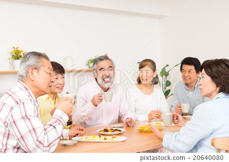 Active Senior 20640080