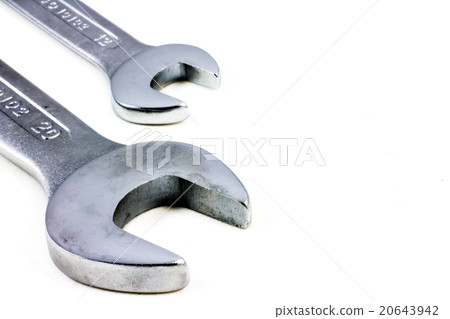 closeup of two wrenches 20643942
