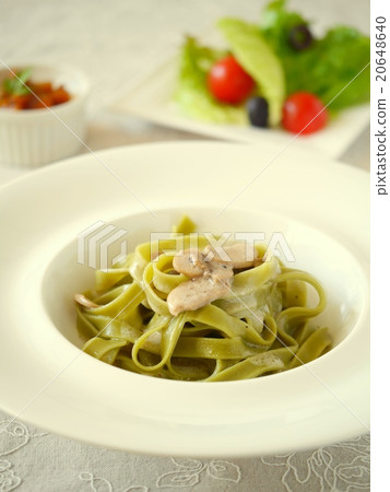 Spinach fettucine Mushroom cream Cream sauce lunch Spinach fettucine Mushroom cream Cream sauce lunch 20648640