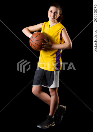 Young girl basketball player 20650076