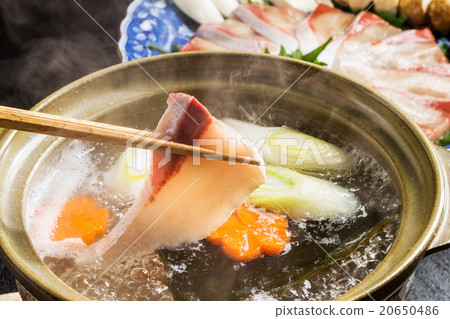 Tabu Shabu Shabu-shabu Japanese food of yellowtail 20650486