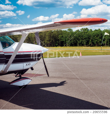 Small private plane in airport ready to take off 20655596