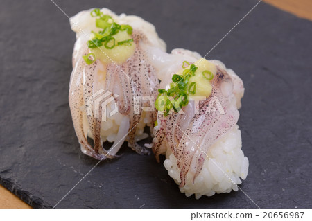 Delicious sarcophagi with short legs 20656987