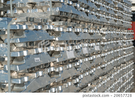 Aluminum ingot Aluminum ingot 20657728