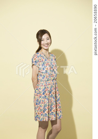 one piece woman 20658890