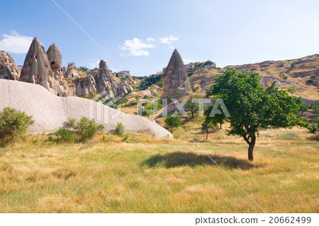 Ortahisar cave city in Capapdocia, Turkey 20662499