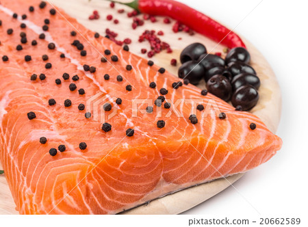 fresh salmon fillet. fresh salmon fillet. 20662589