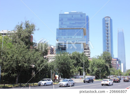 南美洲首都聖地亞哥首都聖地亞哥，Lascones地區的城鎮景觀和智利地標，Costa Nella中心 20666807