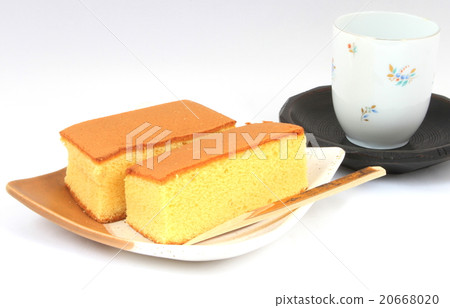 Castella 20668020